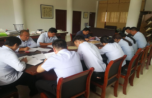 中共汶上寶相寺黨支部召開(kāi)“中秋、國(guó)慶假期 廉潔過(guò)節(jié)”工作會(huì)議